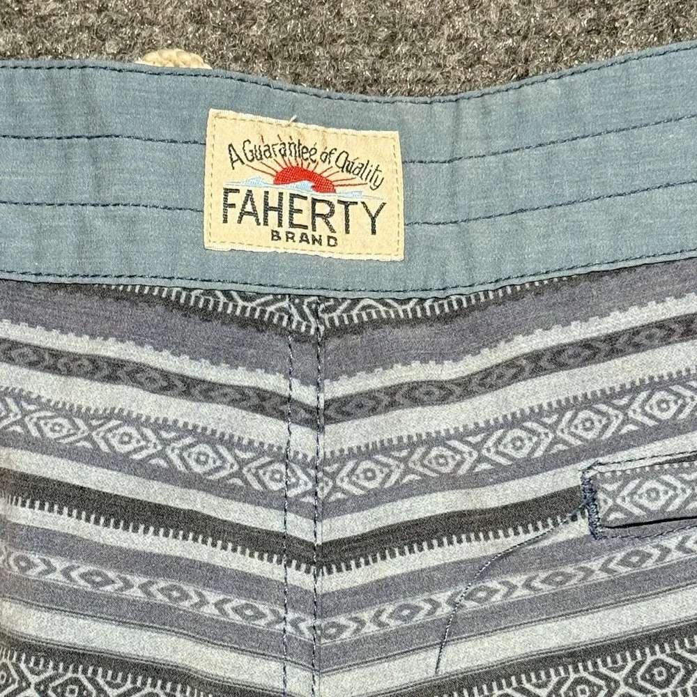 Faherty Boardshorts Mens 34 Classic Blue Falls Ikat Swim Shorts Bathing Suit